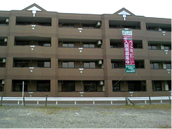 清水マンション外観